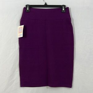 Brand new LulaRoe Cassie skirt size S
